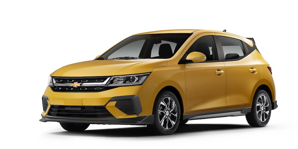 Destaca el exterior de tu Chevrolet Aveo HB 2024, con su colección de accesorios
